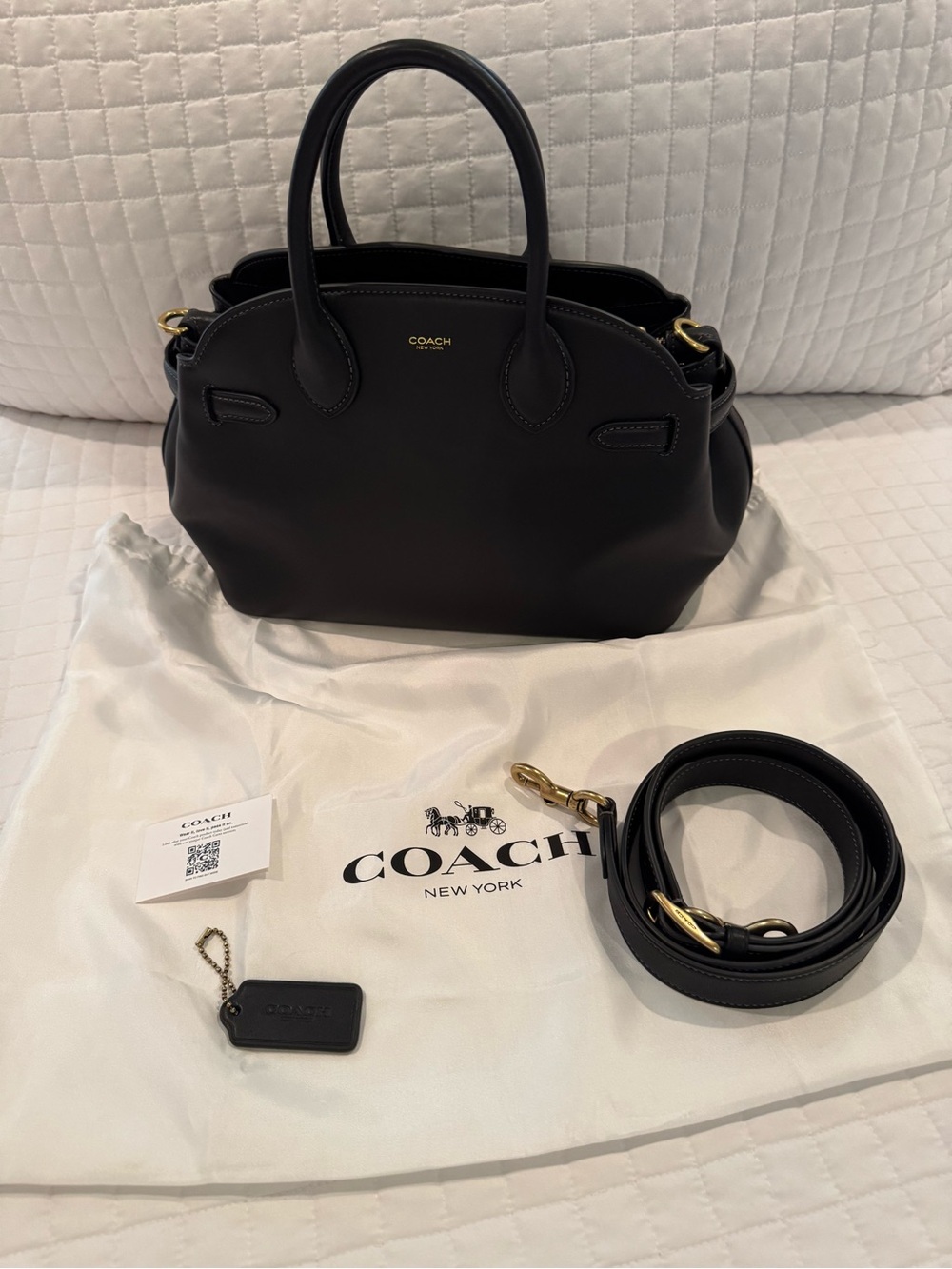 Coach Empire 28 in Black - She’s Gorgeous! - Picture 8 of 10